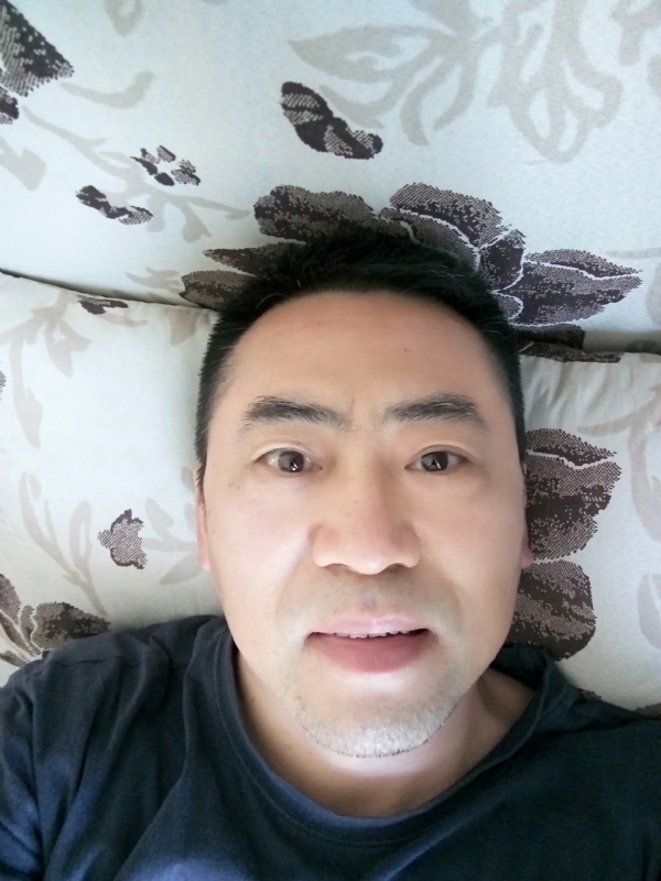 Han的第一张照片--深圳闪婚服务中心