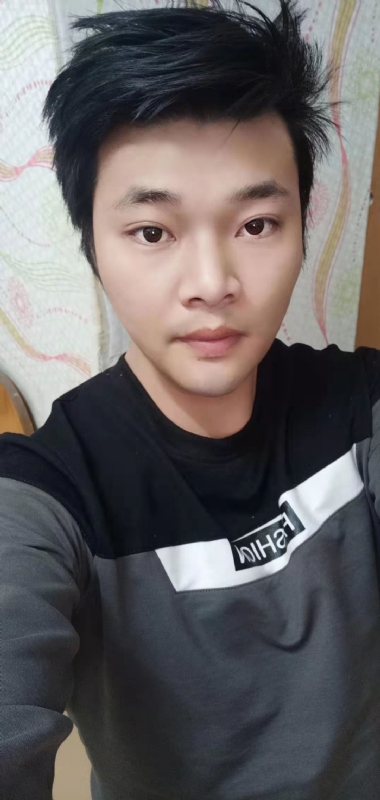 王冰的第一张照片--深圳闪婚服务中心
