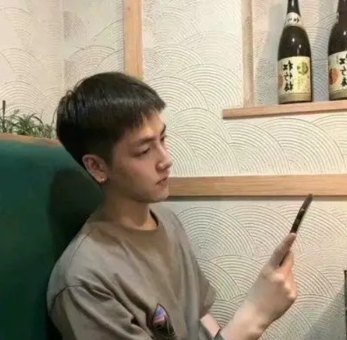 ErikMF的第一张照片--深圳闪婚服务中心