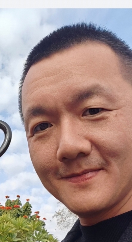 liang的第二张照片--深圳闪婚服务中心