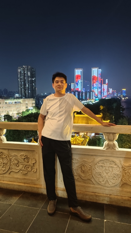 Bilybi的第一张照片--深圳闪婚服务中心