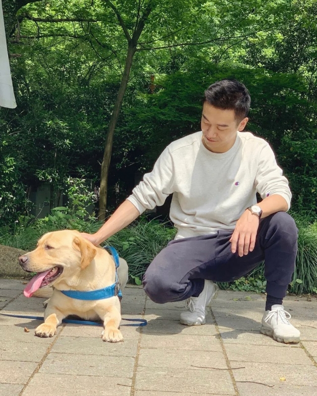 追寻的第一张照片--深圳闪婚服务中心