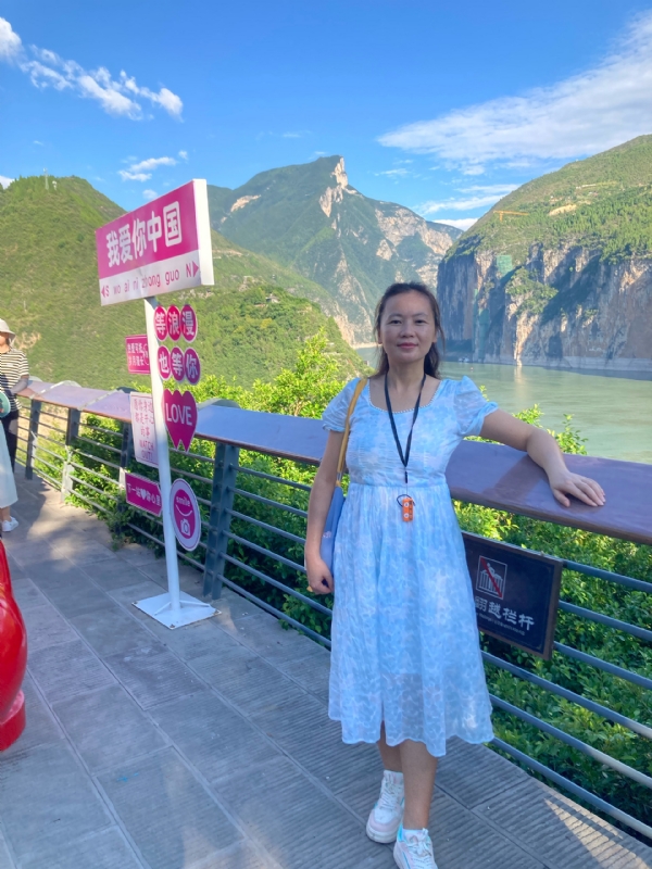 君81的第五张照片--深圳闪婚服务中心
