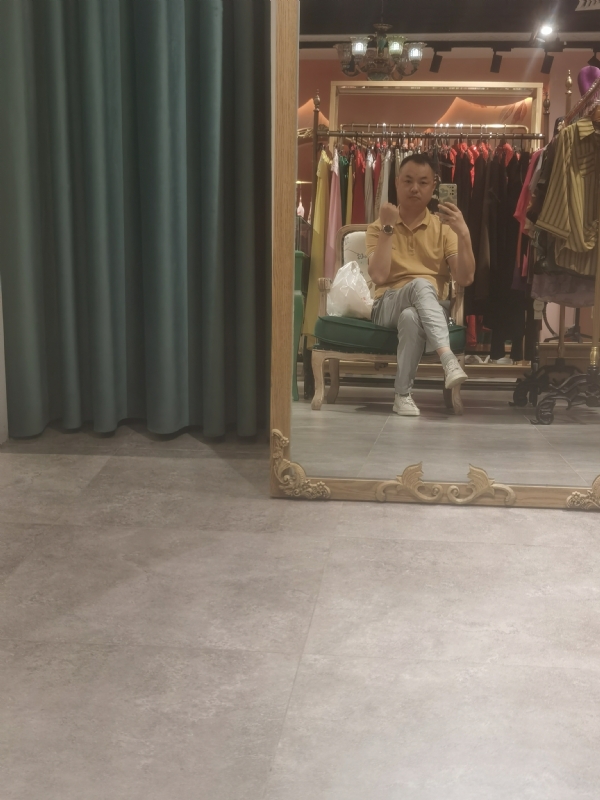 zhaofuwu的第一张照片--深圳闪婚服务中心